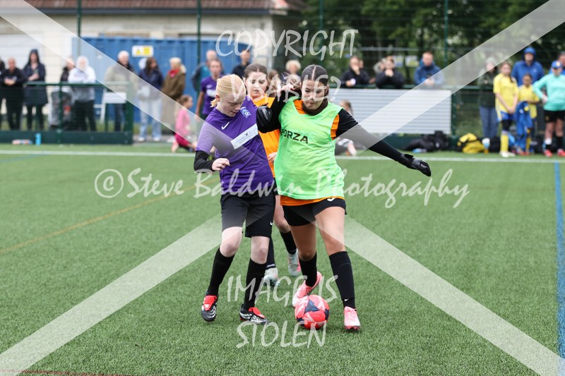 1DX31522 - Sat 6th U12 Girls