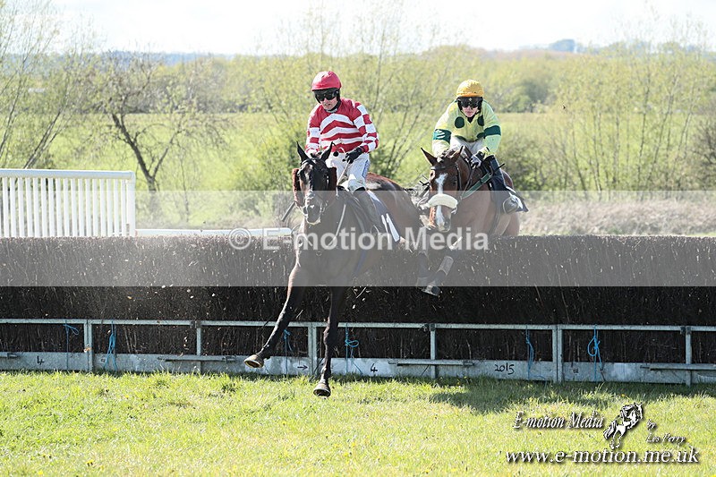 PtP 210425  1022 - Paxford Races Easter Monday 21/04/25