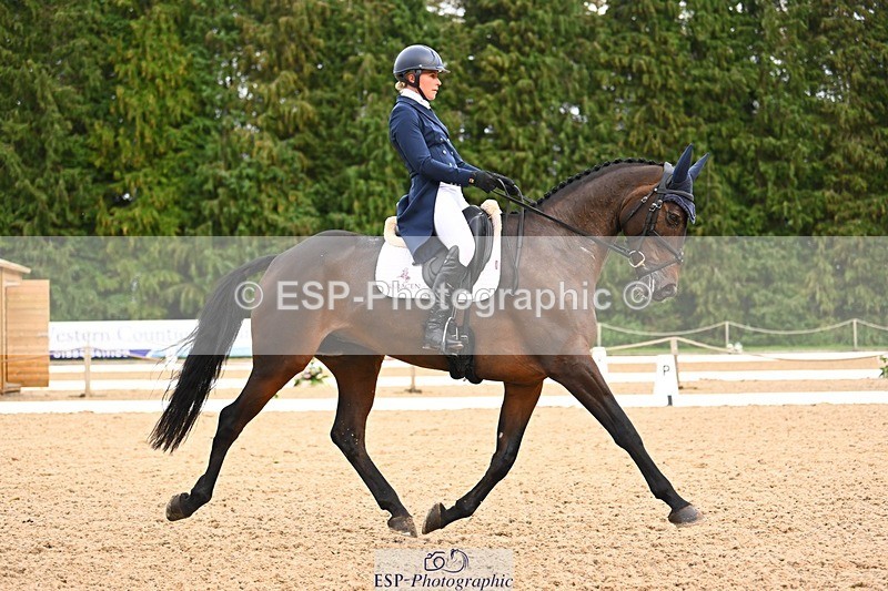 231020-161945-12217 - 338-GLOBAL.CANDY.BOY-Georgie.Campbell-DR