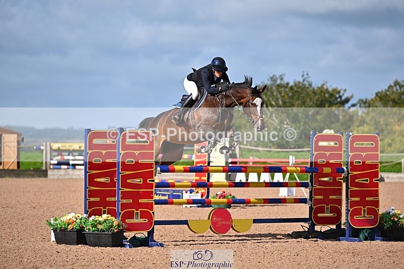 250912-101733-03878 - Cls 15 Snr Foxhunter