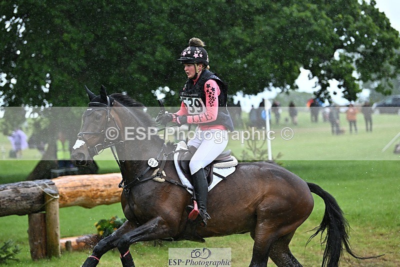 240526-134210-23037 - 539-PURE_TRENDSETTER-Ellie_Fredericks