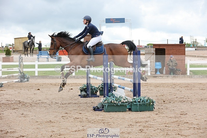 250508-100055-00378 - Cls 6 Snr British Novice and 90cm Open