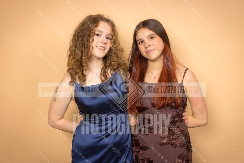 R5L1_2530 - Thurso high school 2025 - Senior prom