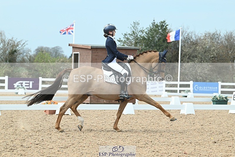 250403-123559-02383 - 061-Violet.Hawkins-DZL.Royal.Sunrise