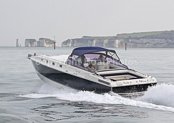 090419 ATHINA R IMG_4122 - Motorboats - Open