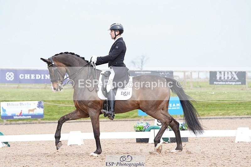 250403-152302-03124 - 032-Darren.Hicks-Sir.Robinson