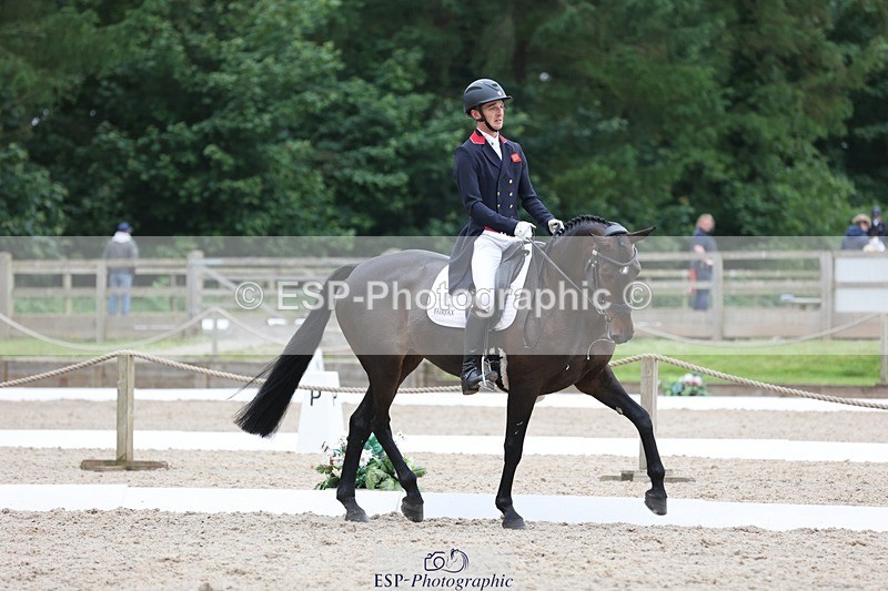 240523-173702-06185 - 325-MIDNIGHT_ENDEAVOUR-Tom_Jackson