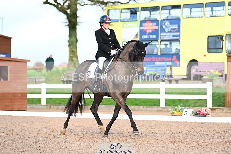 240218A-151609-09043 - 214-maria.griffin-Satin.6