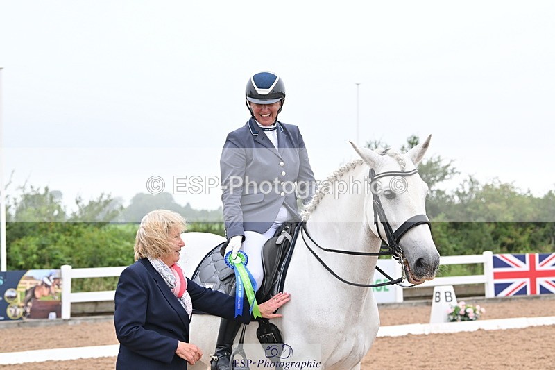 240815A-131607-01289 - Cls 2-P Adv Medium Silver