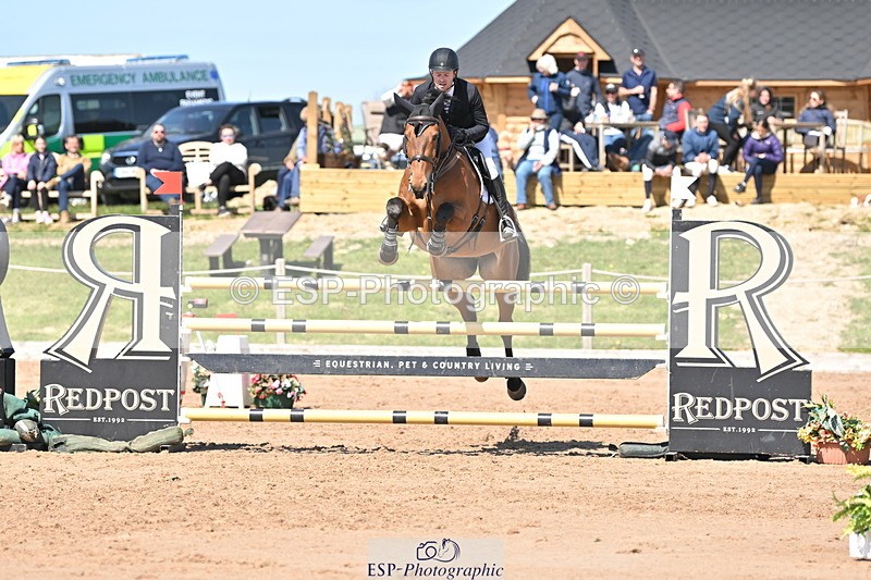 240420A-141034-11634 - Cls 7, 2 Star Medium Tour 1.35m