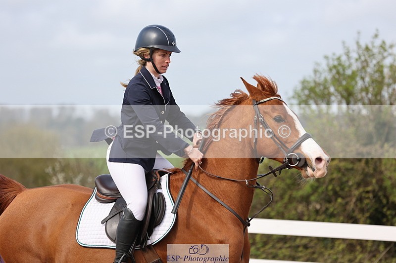 240406A-105002-02880 - Cls 20 British Novice and 90cm Open