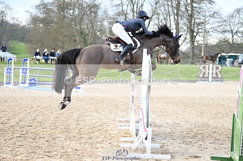 250322A-164110-03599 - Cls 14 Snr Fox & 1.20m Open