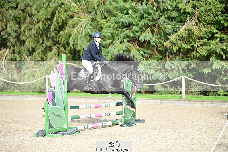 251004A-154916-01995 - Classes 8 & 9 70cm