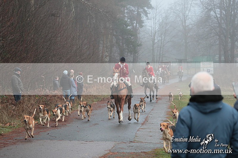HUPY 261224 158 - Pytchley with Woodland Hunt Boxing Day Meet 26th December 2024
