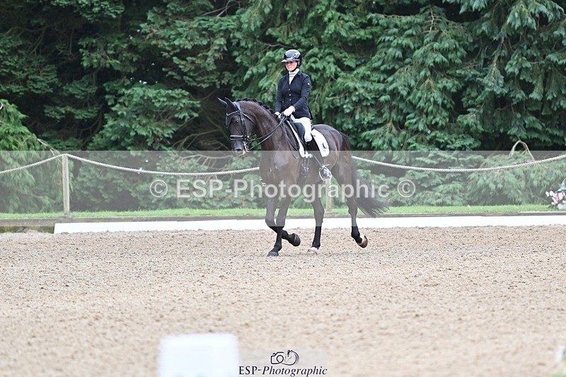 240810-103728-02494 - 209-Jess.Ralton-Newton.Freezeframe