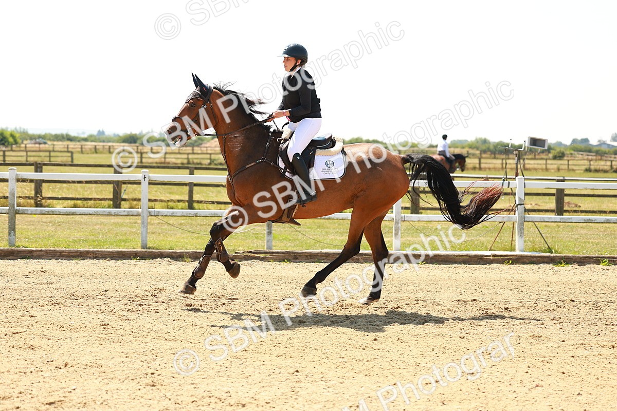 SBM_001632 - Class 4 - Senior Newcomers - 1.10m