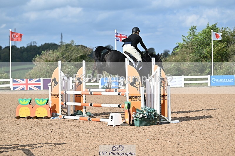 241005A-112238-03320 - SAT Cls 17 95cm Amateur Quali