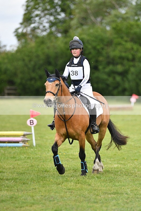 WJ5_3702 - Class 6 80cm