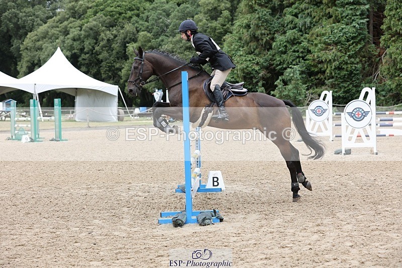 250803A-120429-12623 - M-556-Alex.Jupp-CARRY.ON.REGARDLESS