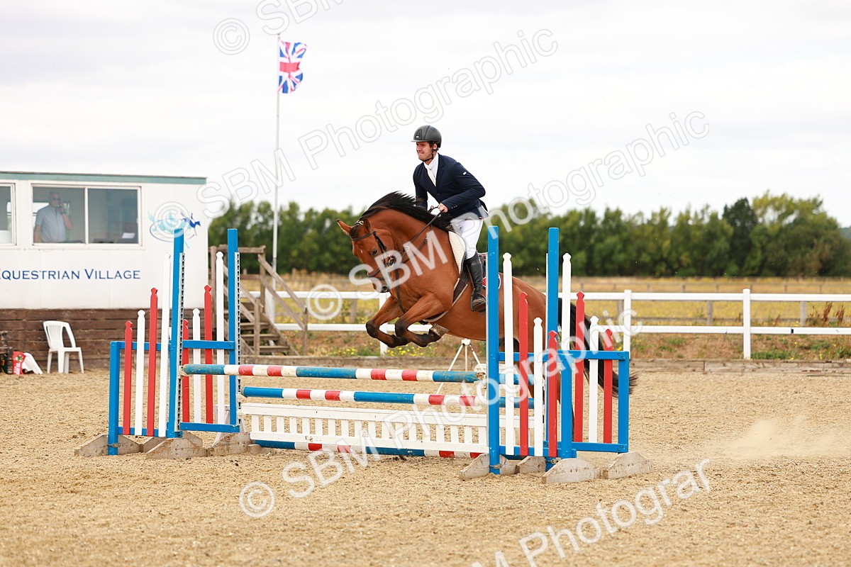 SBM_005560 - Class 2 - Senior British Novice - 90cm
