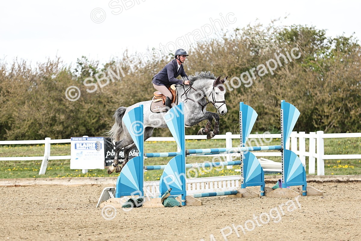 SBM_001180 - Class 4 - Senior Newcomers - 1.10m