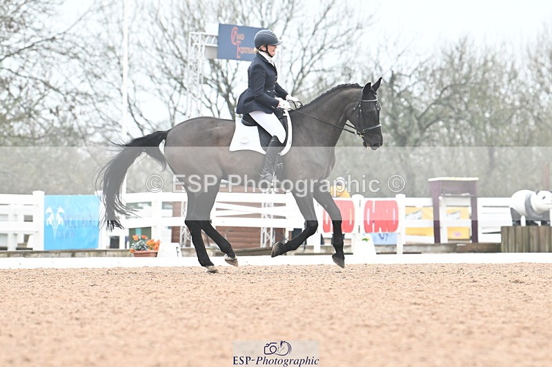 240217A-112724-01332 - 227-Jo.Roberts-Majestic.C