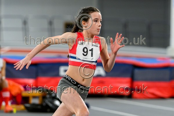 CombiMast25-924864 - Field Female