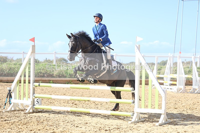 3E7A5265 - Class 9: 80cm Senior