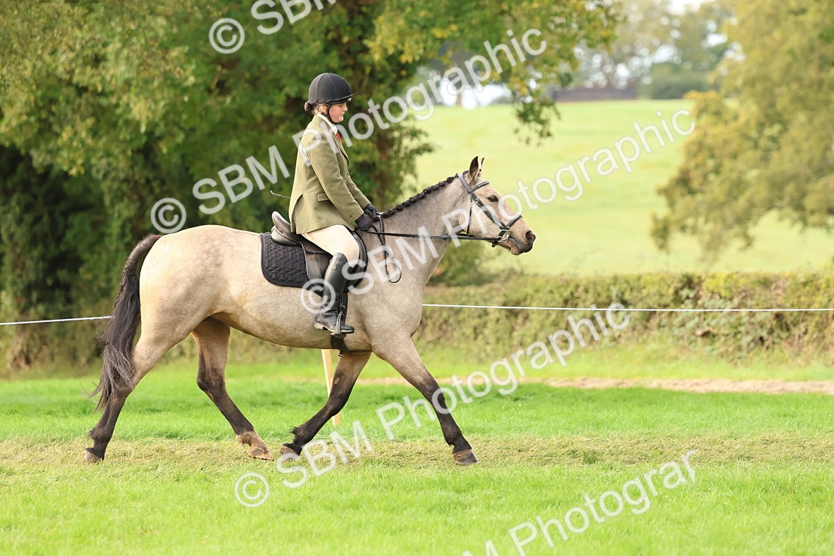 SBM_56670 - S40 - Starters Ridden Showing
