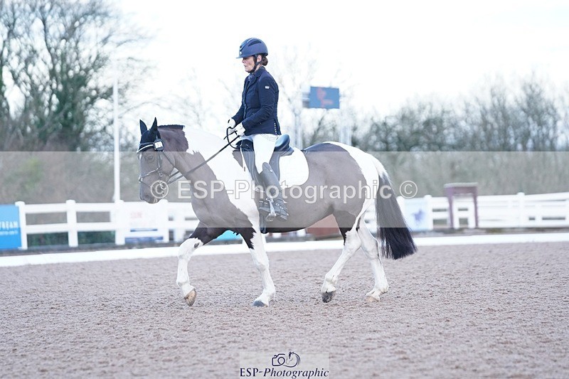 241214-095618-00091 - 122-Lisa.Counsell-Paris.Party.Girl