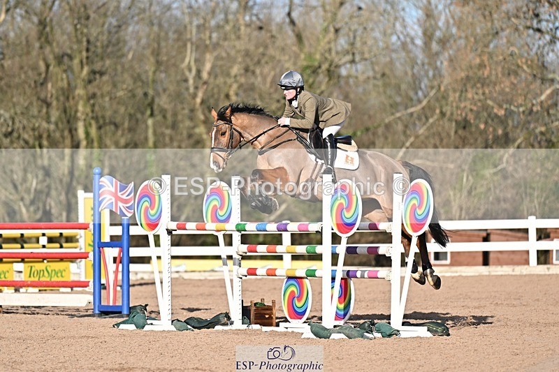 260107-125038-00326 - Cls 5+6 Foxhunter and 1.30m