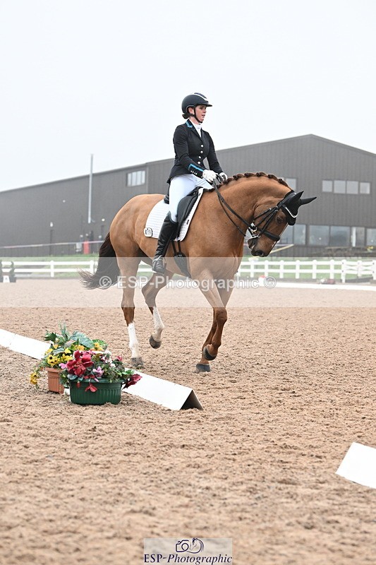 240217A-144659-03705 - 219-Jessica.Davies-Kadanz.II