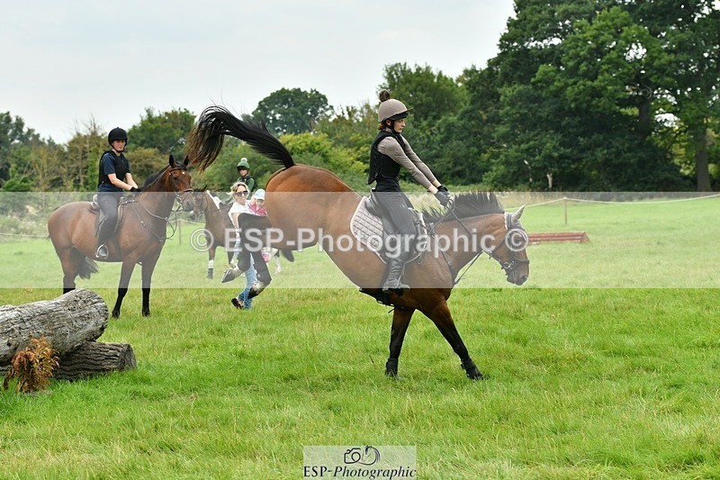 230817-130415-00782 - Theo's 1st Group - XC