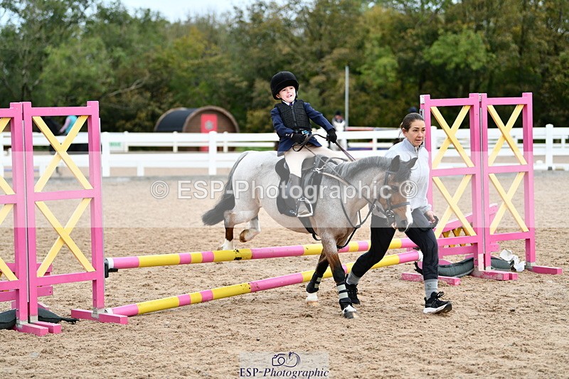 241013B-101358-00321 - Cls 2c 40cm Lead Rein