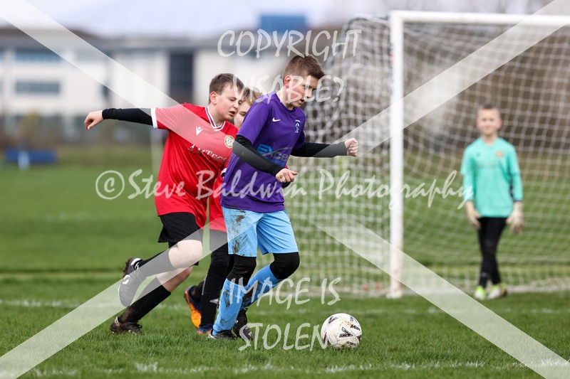 1DX30428 - 2026-03-01  FC Abbey Meads U11 Grey V Hungerford Town Juniors U11 Gladiators