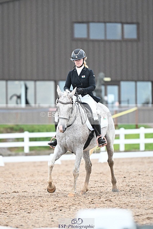 250907-125636-08490 - 009-Terri.EllawayTagula.Passion