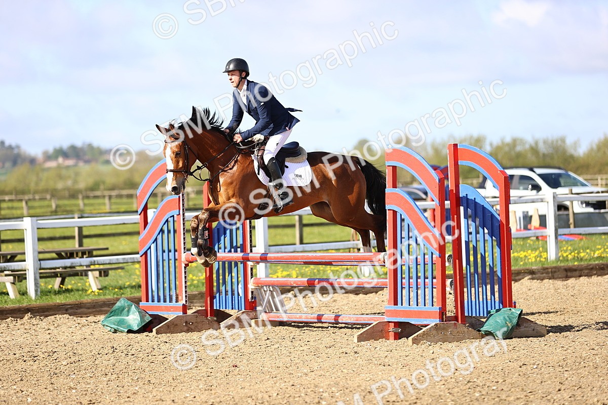 SBM_002976 - Class 14 - Clear Round