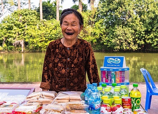  - Vietnam