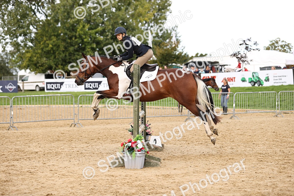 SBM_41004 - J40 Senior Horse & Pony 90cm Supreme Championship