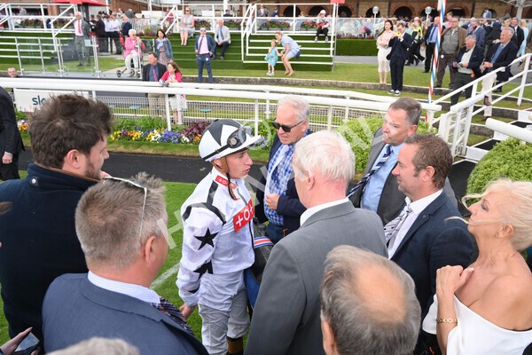 yr10062022r6-39 - Race 6 4.40pm No 1 York by GuestHouse Hotels British EBF Novice Fillies Stakes