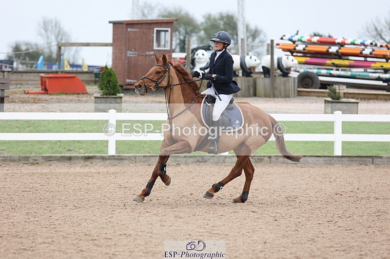 241101A-140232-02348 - FRI Cls 6 Foxhunter and 1.20m Open
