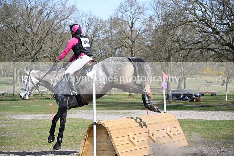 WJ6_2818 - Time 11:25 to 11:42