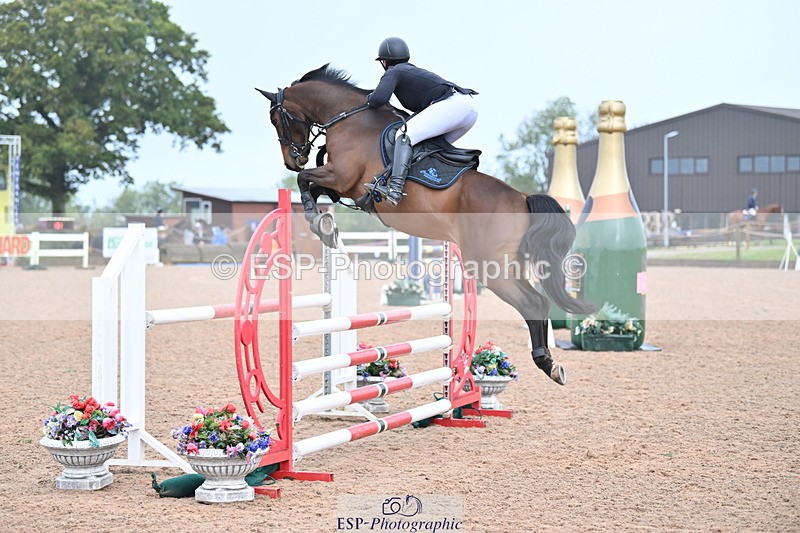 231013A-095021-01033 - Cls 7 Discovery & 1m Open