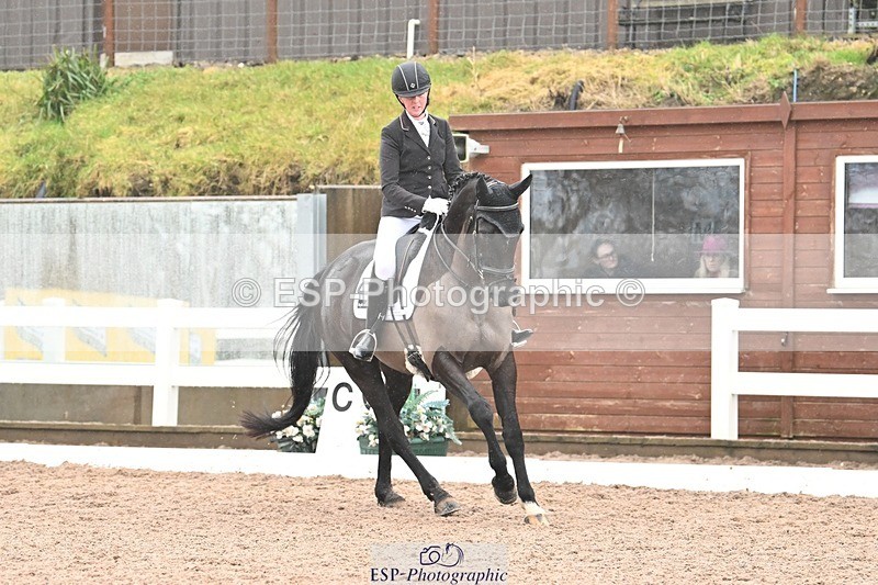 250215-134305-03925 - 191-Julia.Walker-Maygar.Tiki