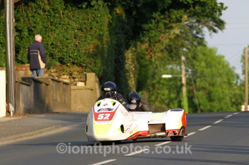 TT148633 - Tuesday Practice - Sidecars