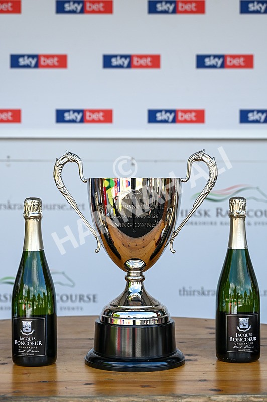 020526-Race 3-Mirsky-9393 - Race 3 2.40pm Sky Bet Thirsk Hunt Cup Handicap