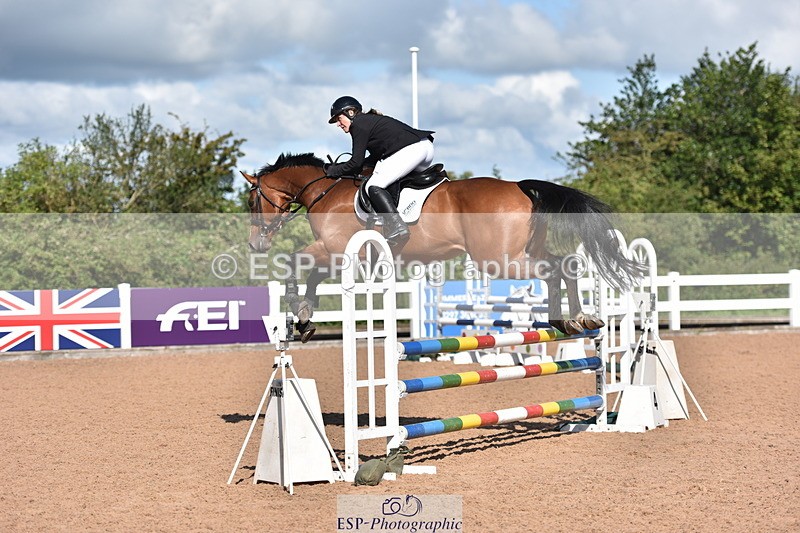 230806A-100102-01136 - Cls 16 Snr British Novice & 90cm Open