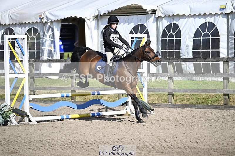 240823X-100526-15042 - 60cm R2 9.30 to 11.00