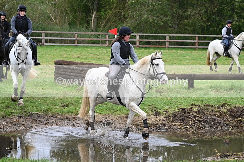 WJ6_4617 - Time at Photographer 11:57 to 12:14