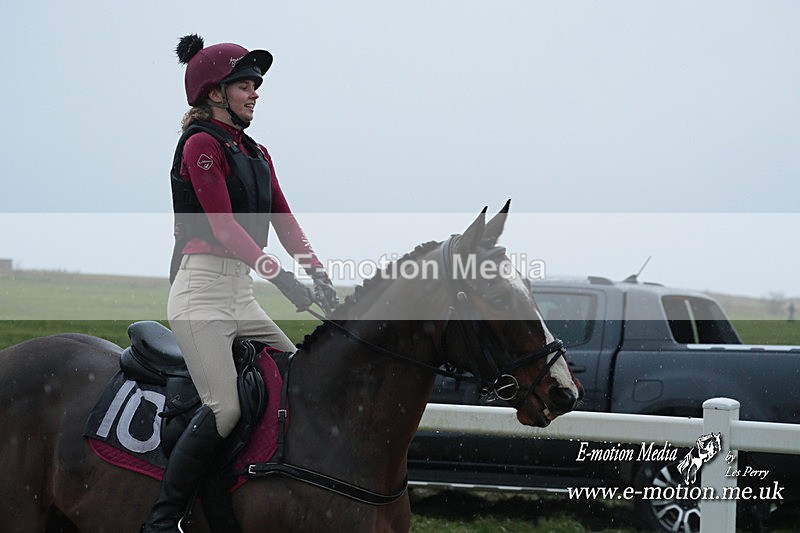PtP 101223 20 - New Forest Hounds PtP Larkhill 10/12/23